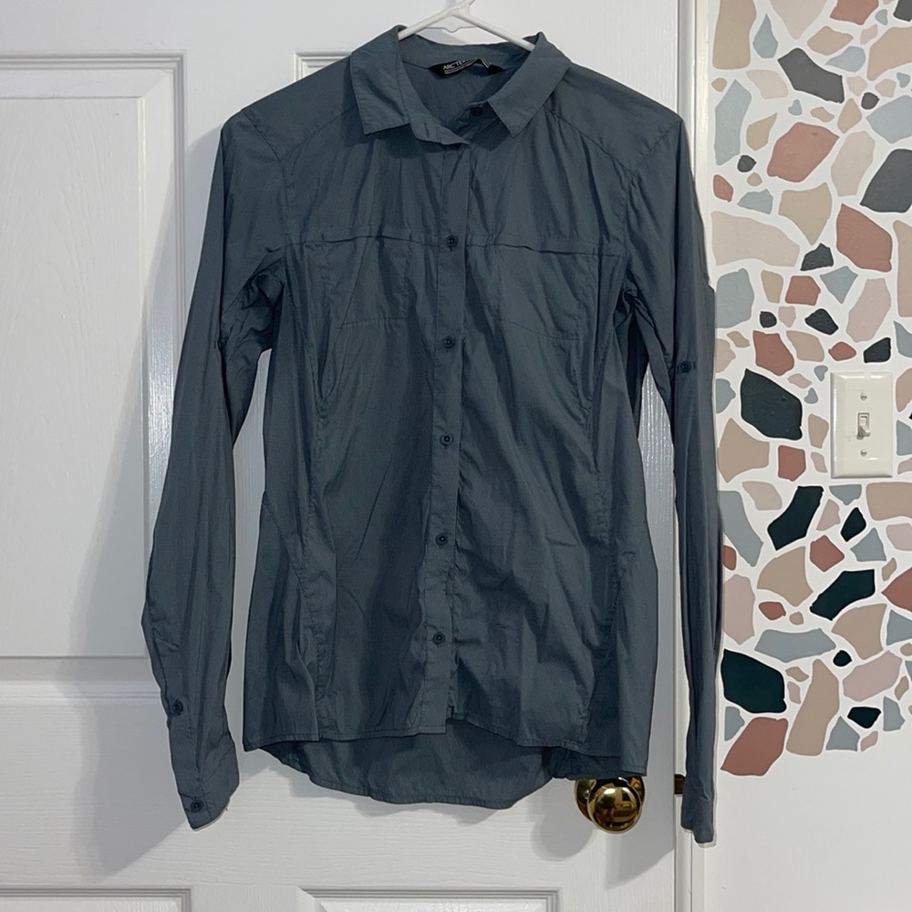Women’s Arc’teryx Button-Down